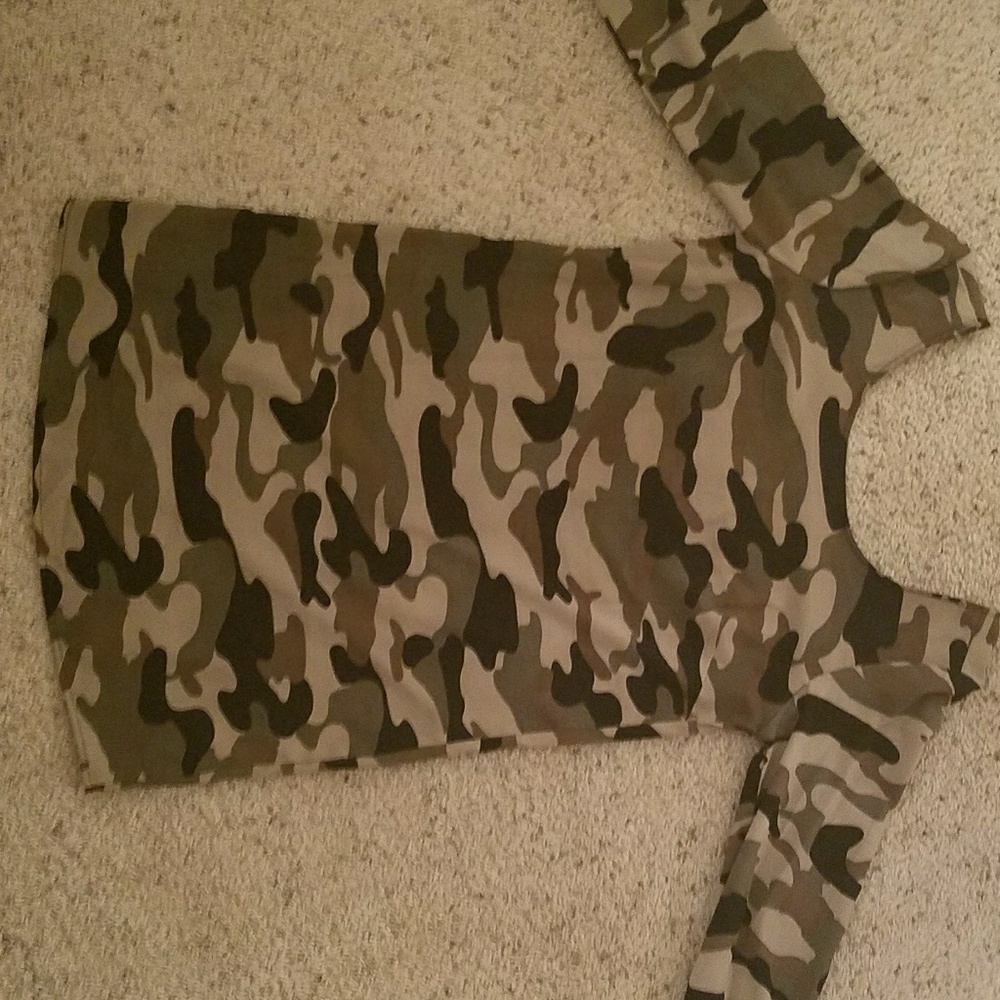 Dress - Picture 3 of 4